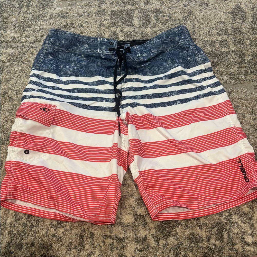 Men’s swim shorts